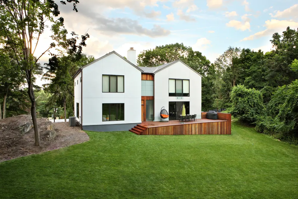 modern-residence-2025-01-07-06-49-12-utc.webp